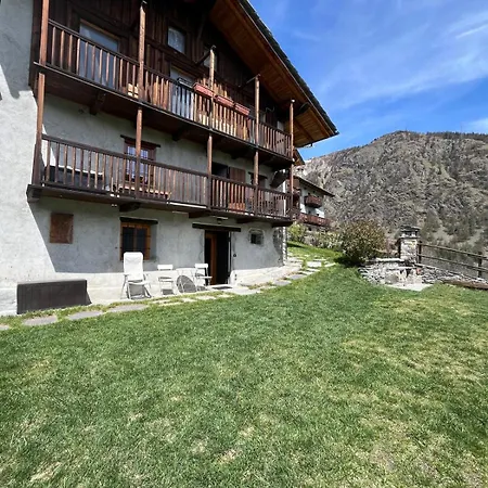 Apartamento Hameau De Laval *
